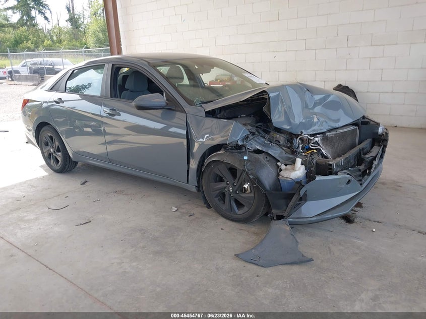 2021 Hyundai Elantra VIN KMHLM4AG0MU072735 IAAI salvage auction — RIGHT FRONT, Bill Of Sale (Washington), sold $1,600 on 2026-07-11 (photo 1)