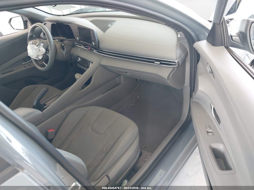 2021 Hyundai Elantra VIN KMHLM4AG0MU072735 IAAI salvage auction — RIGHT FRONT, Bill Of Sale (Washington), sold $1,600 on 2026-07-11 (photo 5)
