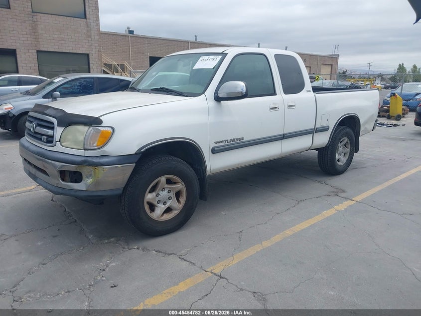2001 Toyota Tundra VIN 5TBRT34151S170008 IAAI salvage auction — SIDE, Salvage (California), sold $1,700 on 2026-07-09 (photo 2)