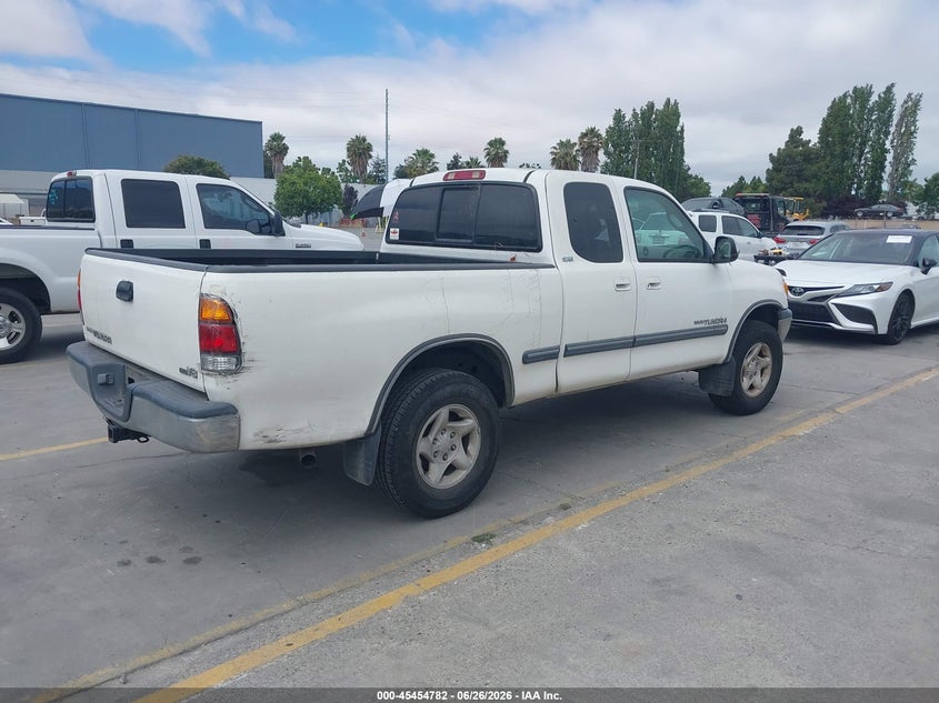 2001 Toyota Tundra VIN 5TBRT34151S170008 IAAI salvage auction — SIDE, Salvage (California), sold $1,700 on 2026-07-09 (photo 4)