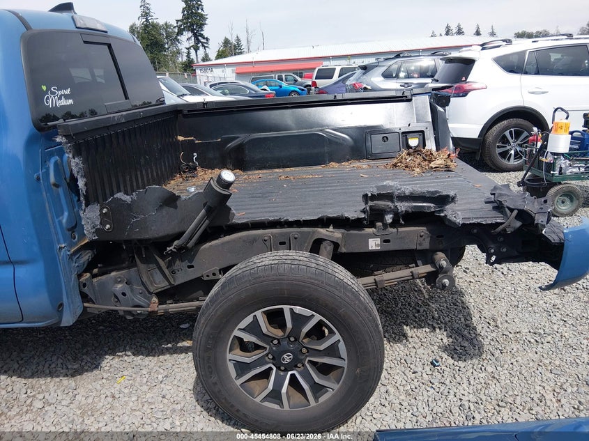 2019 Toyota Tacoma VIN 5TFDZ5BN0KX043227 IAAI salvage auction — REAR END, Bill Of Sale (Washington), sold $13,100 on 2026-07-16 (photo 6)