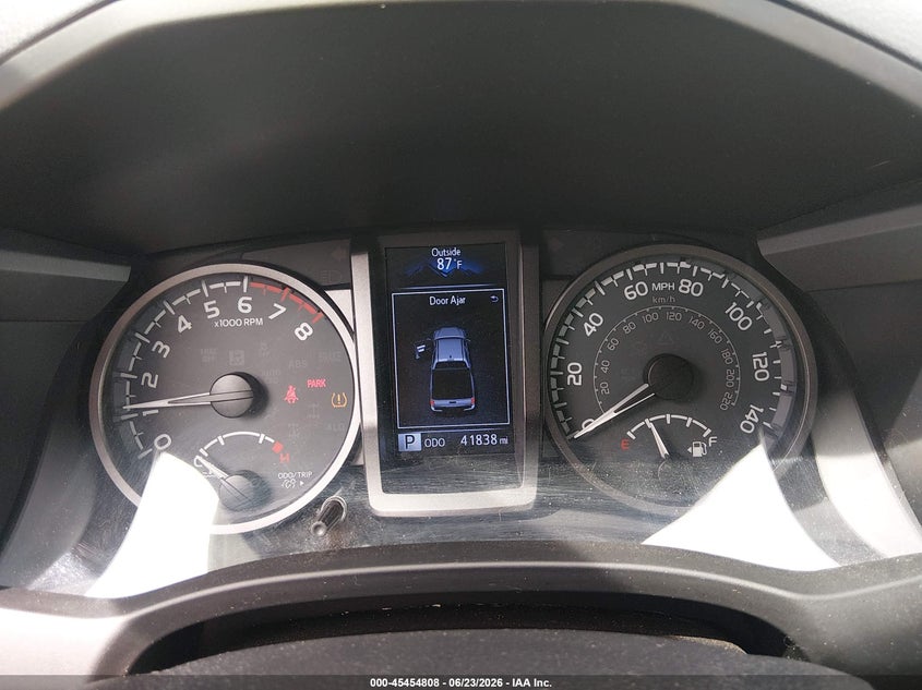 2019 Toyota Tacoma VIN 5TFDZ5BN0KX043227 IAAI salvage auction — REAR END, Bill Of Sale (Washington), sold $13,100 on 2026-07-16 (photo 7)