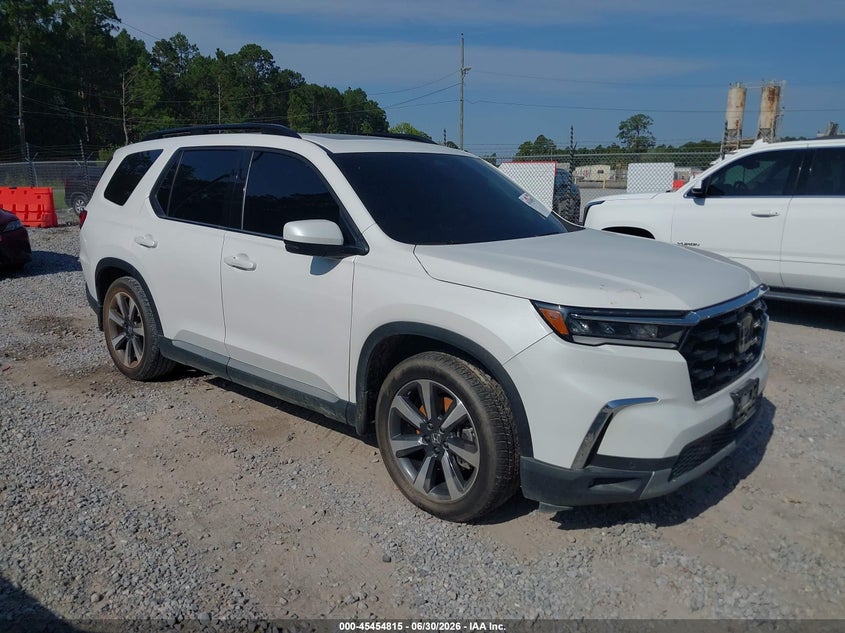 2025 Honda Pilot VIN 5FNYG2H72SB011369 — IAAI salvage auction photo