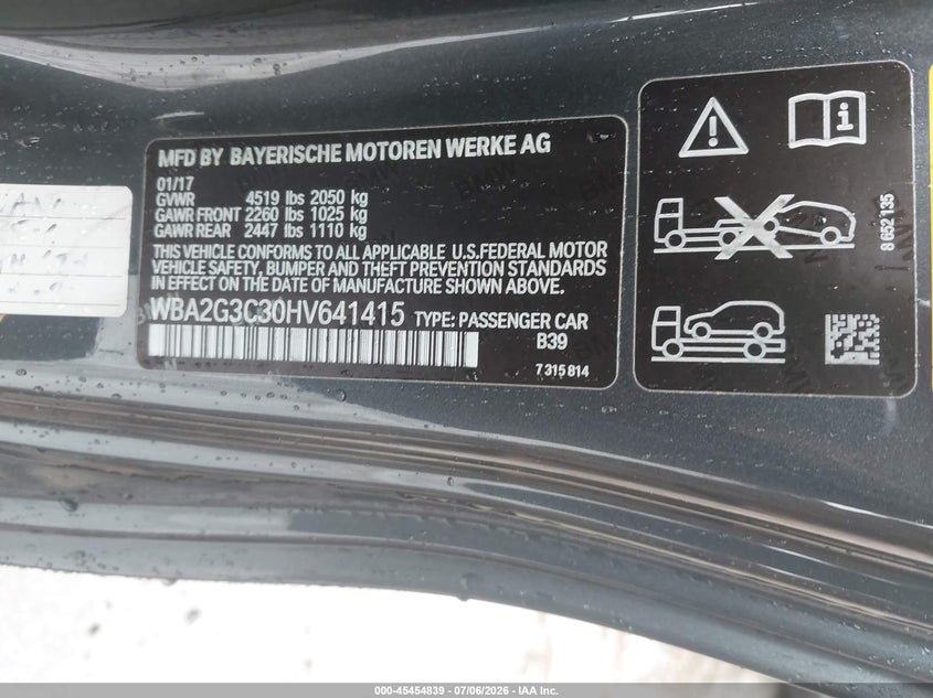 2017 BMW 2er VIN WBA2G3C30HV641415 IAAI salvage auction — FRONT END, Salvage (Massachusetts), sold $8,400 on 2026-08-13 (photo 9)