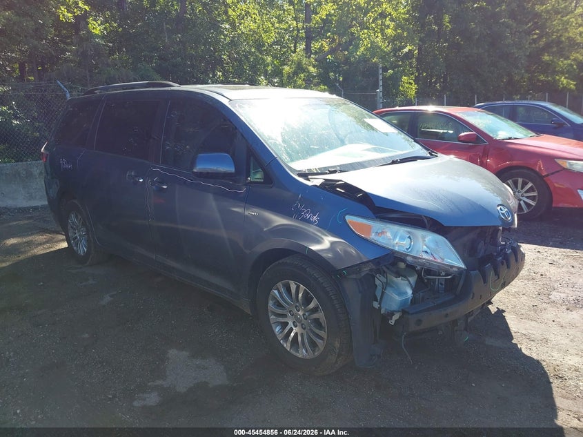 2016 Toyota Sienna VIN 5TDDK3DC8GS145120 IAAI salvage auction — FRONT END, Salvage Title, sold $4,975 on 2026-07-24 (photo 1)