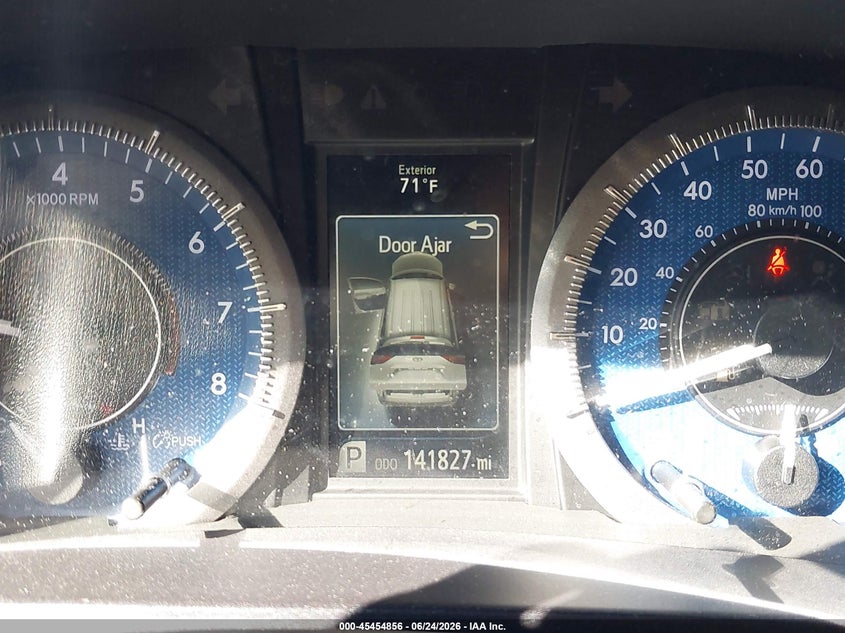 2016 Toyota Sienna VIN 5TDDK3DC8GS145120 IAAI salvage auction — FRONT END, Salvage Title, sold $4,975 on 2026-07-24 (photo 7)