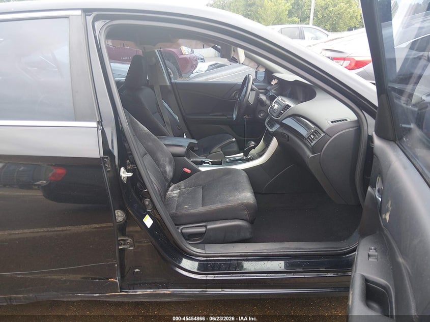 2014 Honda Accord VIN 1HGCR2F5XEA104497 IAAI salvage auction — FRONT END, Salvage (Mississippi), sold $2,250 on 2026-07-12 (photo 5)