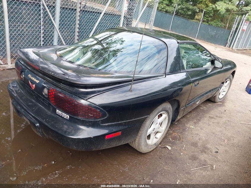 2001 Pontiac Firebird VIN 2G2FS22K412148655 IAAI salvage auction — NORMAL WEAR, Clear (Virginia), sold $300 on 2026-07-09 (photo 4)