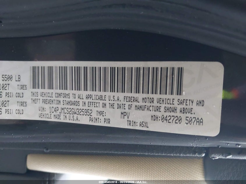 2016 Jeep Cherokee VIN 1C4PJMCS2GW325952 IAAI salvage auction — NORMAL WEAR, SF97 (Virginia), sold $4,050 on 2026-07-22 (photo 9)