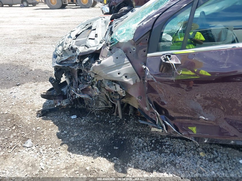2017 Buick Encore VIN KL4CJESB1HB182047 IAAI salvage auction — FRONT END, Salvage Title, sold $200 on 2026-07-14 (photo 6)