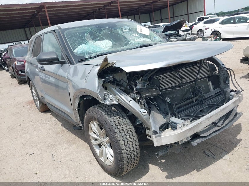 2021 Ford Explorer VIN 1FMSK7BH6MGB43509 IAAI salvage auction — FRONT END, Salvage Title, sold $1,850 on 2026-08-01 (photo 1)