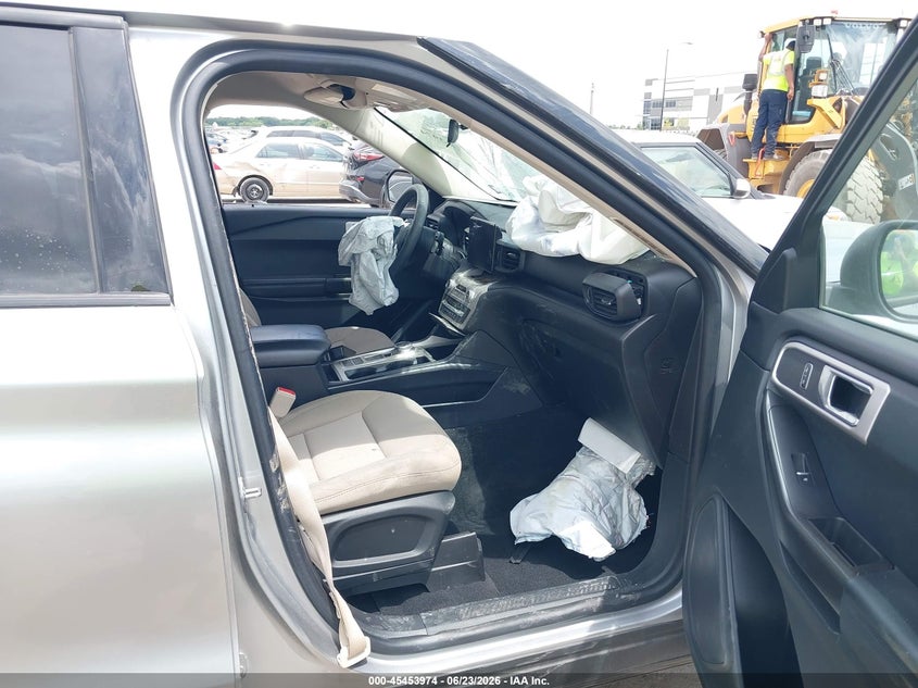 2021 Ford Explorer VIN 1FMSK7BH6MGB43509 IAAI salvage auction — FRONT END, Salvage Title, sold $1,850 on 2026-08-01 (photo 5)