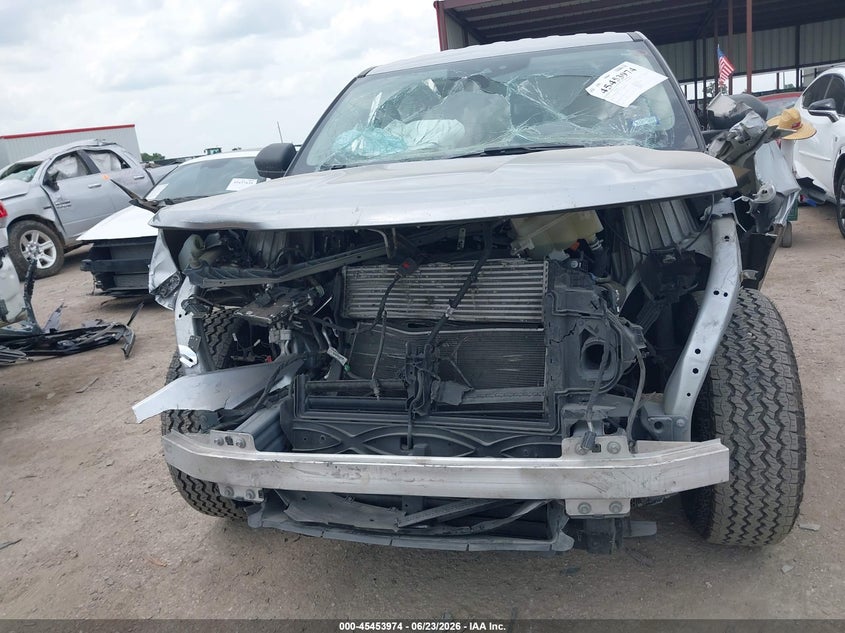 2021 Ford Explorer VIN 1FMSK7BH6MGB43509 IAAI salvage auction — FRONT END, Salvage Title, sold $1,850 on 2026-08-01 (photo 6)