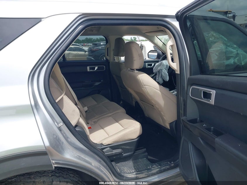 2021 Ford Explorer VIN 1FMSK7BH6MGB43509 IAAI salvage auction — FRONT END, Salvage Title, sold $1,850 on 2026-08-01 (photo 8)