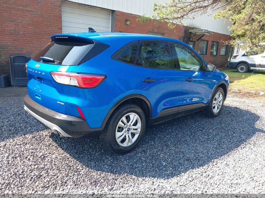 2021 Ford Escape VIN 1FMCU9F60MUA73283 IAAI salvage auction — NORMAL WEAR, Sf97 (New York), sold $8,750 on 2026-07-23 (photo 4)