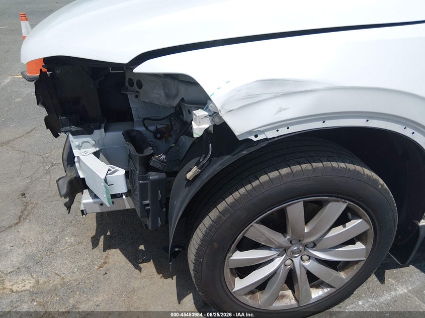 2016 Volvo Xc90 VIN YV4A22PK6G1090662 IAAI salvage auction — LEFT FRONT, Salvage (Connecticut), sold $450 on 2026-07-30 (photo 6)