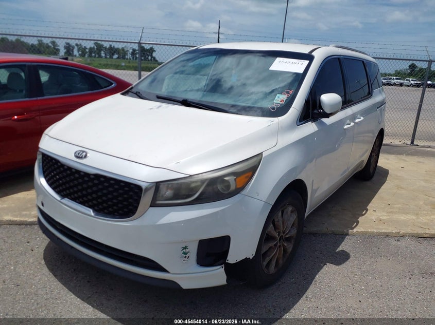 2015 Kia SEDONA VIN KNDMC5C1XF6053482 IAAI salvage auction — FRONT END, Clear (Louisiana), sold $1,000 on 2026-07-07 (photo 2)