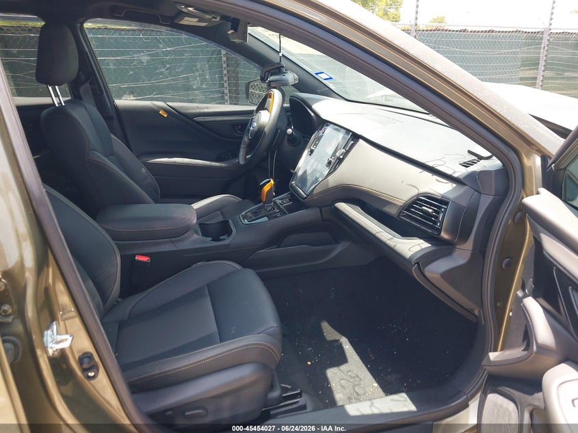 2025 Subaru Outback VIN 4S4BTGUD5S3168395 IAAI salvage auction — FRONT END, Salvage Title, sold $3,750 on 2026-07-27 (photo 5)