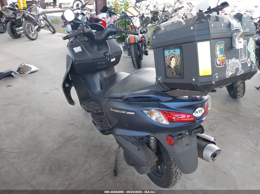 2022 Suzuki VIN MLCCH41AZN1600128 IAAI salvage auction — FRONT END, Salvage Title, sold $75 on 2026-07-15 (photo 3)