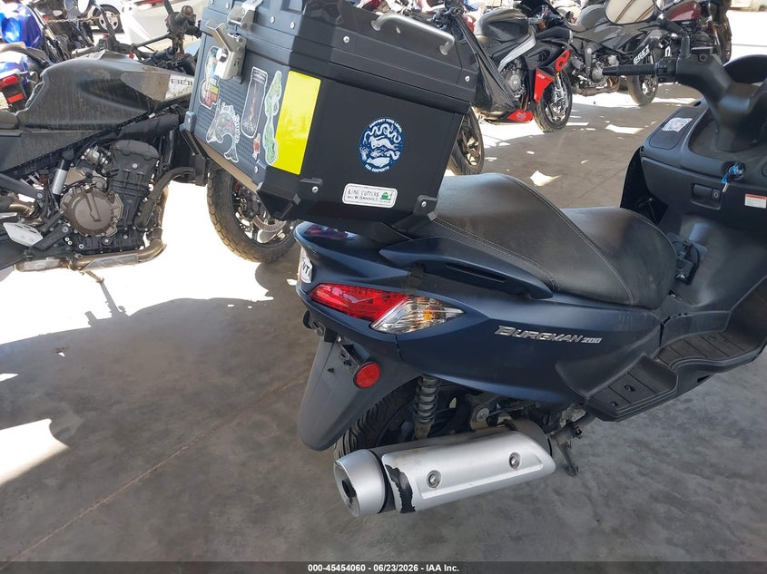 2022 Suzuki VIN MLCCH41AZN1600128 IAAI salvage auction — FRONT END, Salvage Title, sold $75 on 2026-07-15 (photo 4)