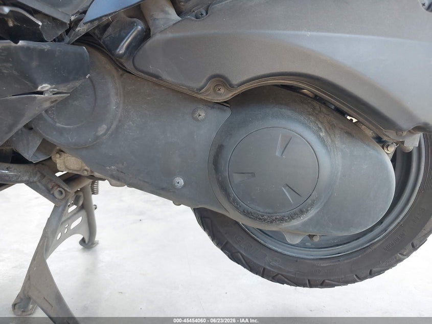 2022 Suzuki VIN MLCCH41AZN1600128 IAAI salvage auction — FRONT END, Salvage Title, sold $75 on 2026-07-15 (photo 9)