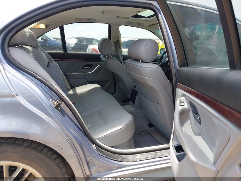 2003 BMW 5 series VIN WBADT63403CK28753 IAAI salvage auction — FRONT END, Salvage (Mississippi), sold $350 on 2026-07-15 (photo 8)