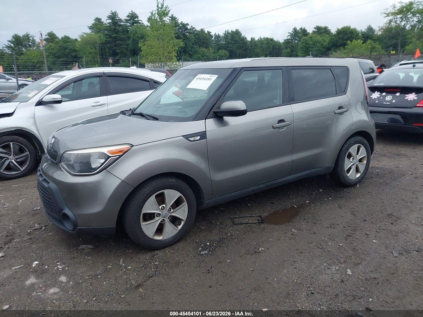 2014 Kia Soul VIN KNDJN2A28E7016513 IAAI salvage auction — NORMAL WEAR, Clear (Massachusetts), sold $750 on 2026-07-24 (photo 2)