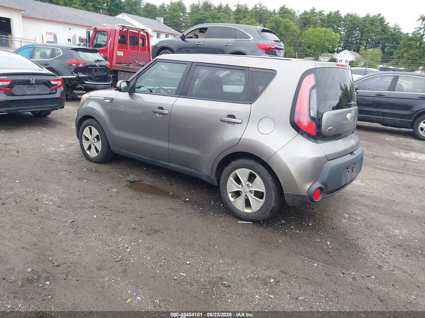2014 Kia Soul VIN KNDJN2A28E7016513 IAAI salvage auction — NORMAL WEAR, Clear (Massachusetts), sold $750 on 2026-07-24 (photo 3)