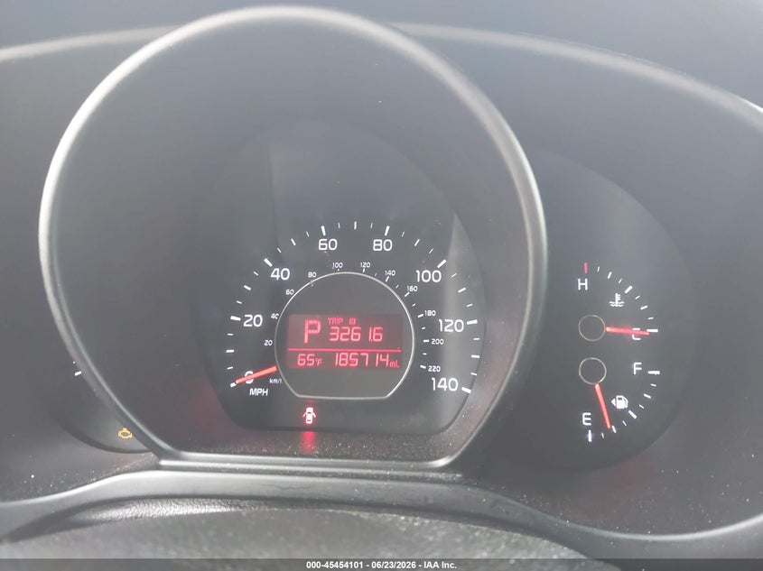 2014 Kia Soul VIN KNDJN2A28E7016513 IAAI salvage auction — NORMAL WEAR, Clear (Massachusetts), sold $750 on 2026-07-24 (photo 7)