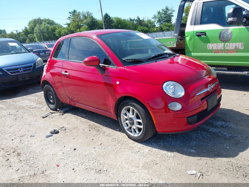 2015 Fiat 500 VIN 3C3CFFAR5FT520111 IAAI salvage auction — LEFT REAR, Salvage (Illinois), sold $300 on 2026-08-11 (photo 1)