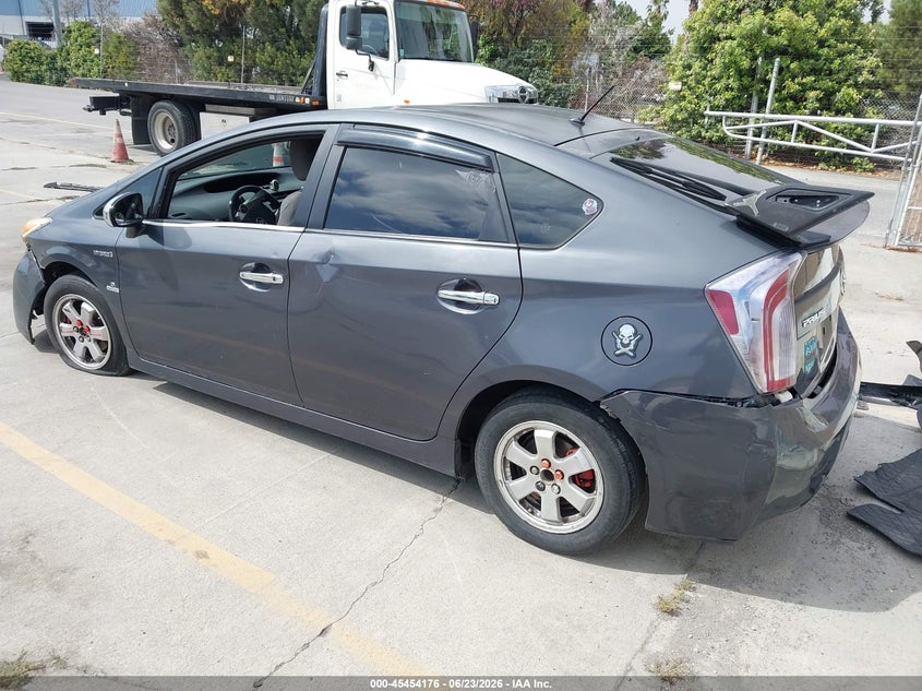 2013 Toyota Prius VIN JTDKN3DU9D1673331 IAAI salvage auction — SIDE, Salvage (California), sold $1,400 on 2026-07-13 (photo 3)