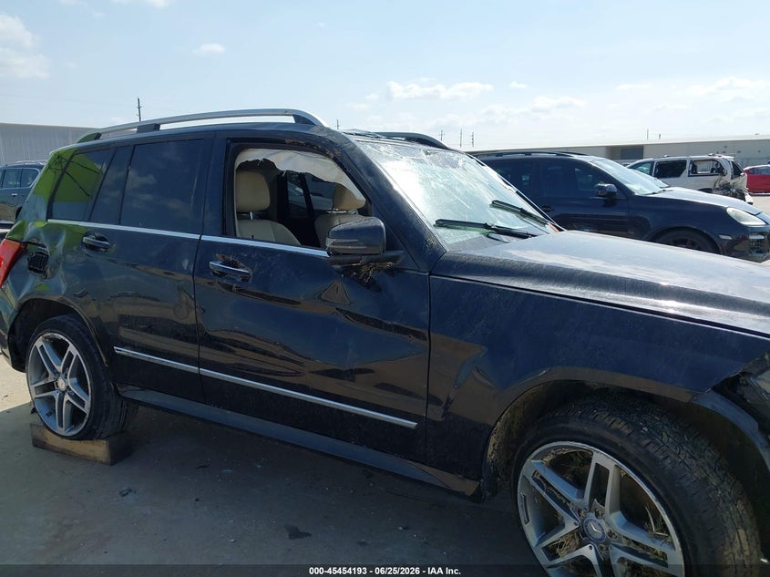 2014 Mercedes-benz Glk-klasse VIN WDCGG5HB7EG178395 IAAI salvage auction — ROLLOVER, Salvage (Texas), sold $1,800 on 2026-08-05 (photo 6)