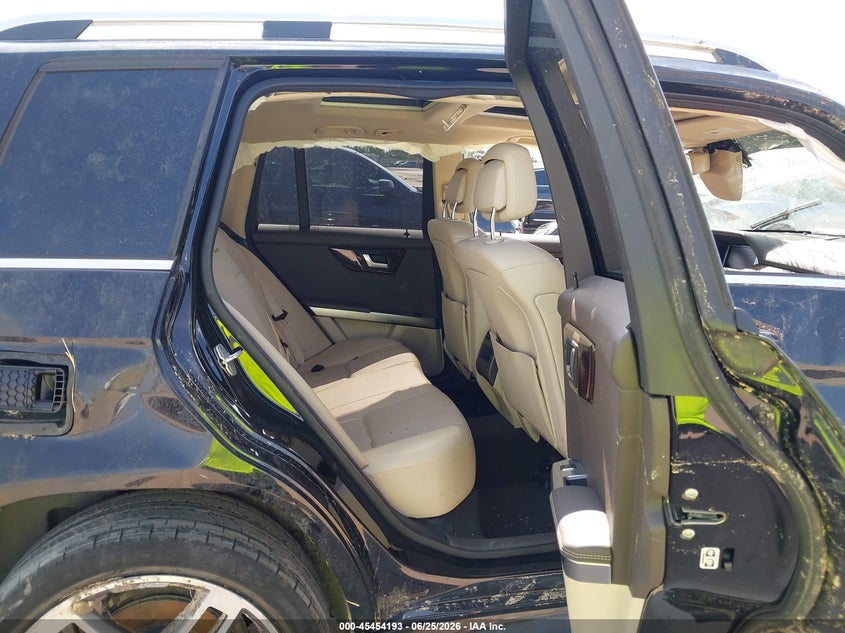 2014 Mercedes-benz Glk-klasse VIN WDCGG5HB7EG178395 IAAI salvage auction — ROLLOVER, Salvage (Texas), sold $1,800 on 2026-08-05 (photo 8)
