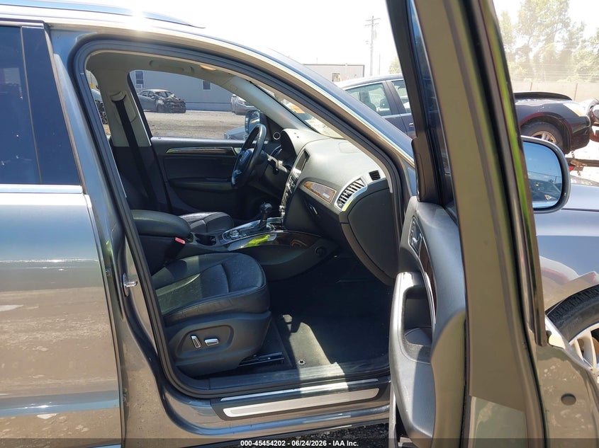 2013 Audi Q5 VIN WA1LFAFPXDA009630 IAAI salvage auction — RIGHT FRONT, Salvage Title, sold $2,500 on 2026-07-16 (photo 5)