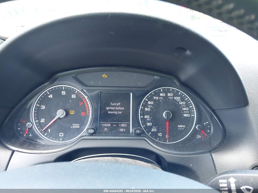 2013 Audi Q5 VIN WA1LFAFPXDA009630 IAAI salvage auction — RIGHT FRONT, Salvage Title, sold $2,500 on 2026-07-16 (photo 7)