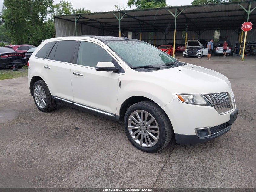 2013 Lincoln Mkx VIN 2LMDJ8JKXDBL27510 IAAI salvage auction — NORMAL WEAR, Original (Kentucky), sold $275 on 2026-07-09 (photo 1)
