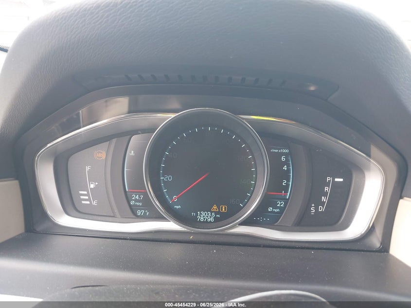 2015 Volvo S80 VIN YV126MAD2F1184595 IAAI salvage auction — FRONT END, Wait Title, sold $2,050 on 2026-08-20 (photo 7)