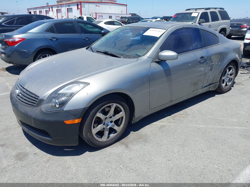 2003 Infiniti G VIN JNKCV54E33M204515 IAAI salvage auction — SIDE, Salvage (California), sold $650 on 2026-07-26 (photo 2)
