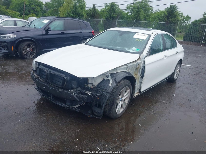 2013 BMW 5er VIN WBAXH5C52DD113973 IAAI salvage auction — FRONT END, Salvage (Virginia), sold $1,350 on 2026-07-20 (photo 2)