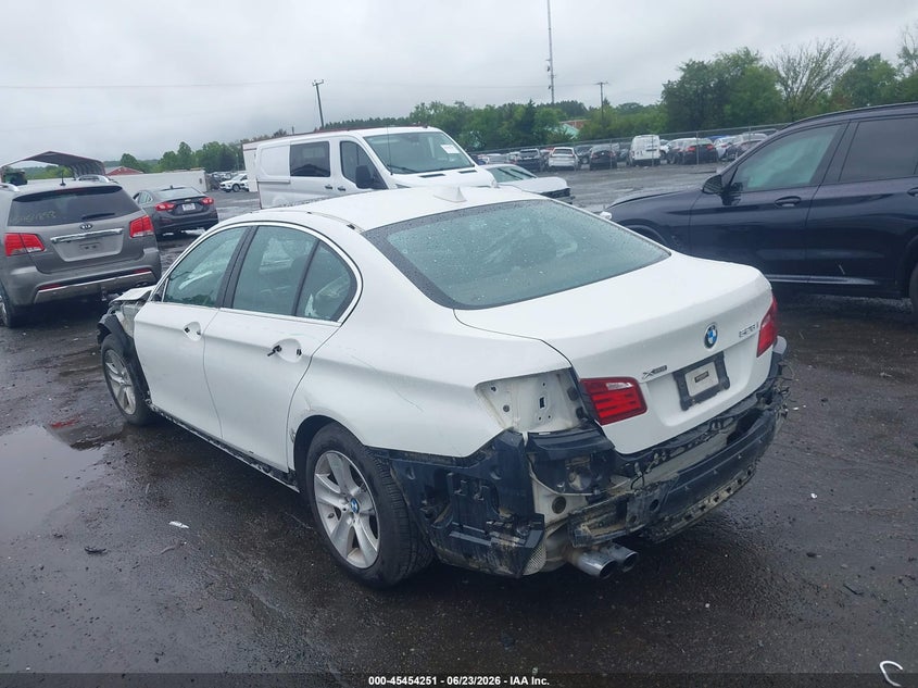 2013 BMW 5er VIN WBAXH5C52DD113973 IAAI salvage auction — FRONT END, Salvage (Virginia), sold $1,350 on 2026-07-20 (photo 3)