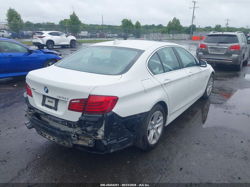 2013 BMW 5er VIN WBAXH5C52DD113973 IAAI salvage auction — FRONT END, Salvage (Virginia), sold $1,350 on 2026-07-20 (photo 4)