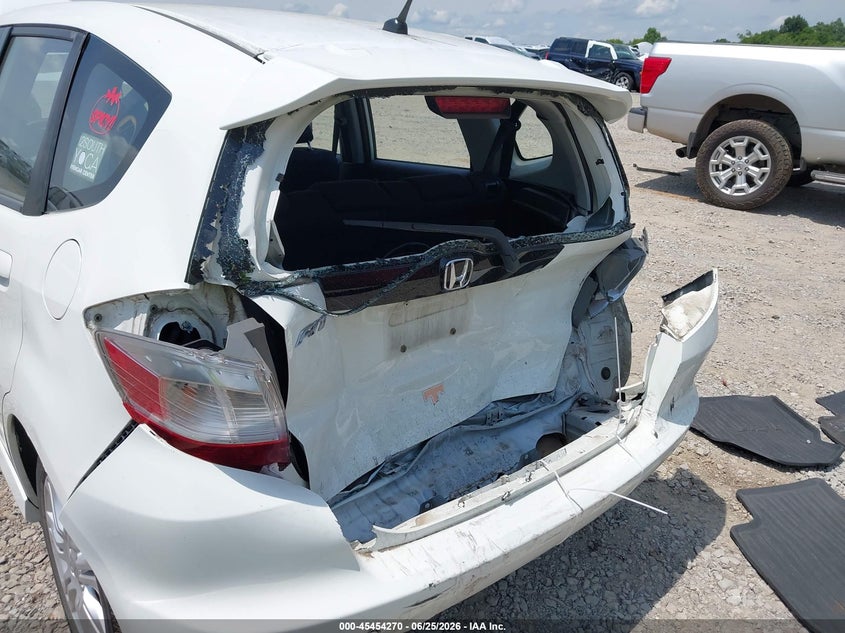 2010 Honda Fit VIN JHMGE8G45AS011944 IAAI salvage auction — REAR END, Salvage (Tennessee), sold $700 on 2026-07-23 (photo 6)