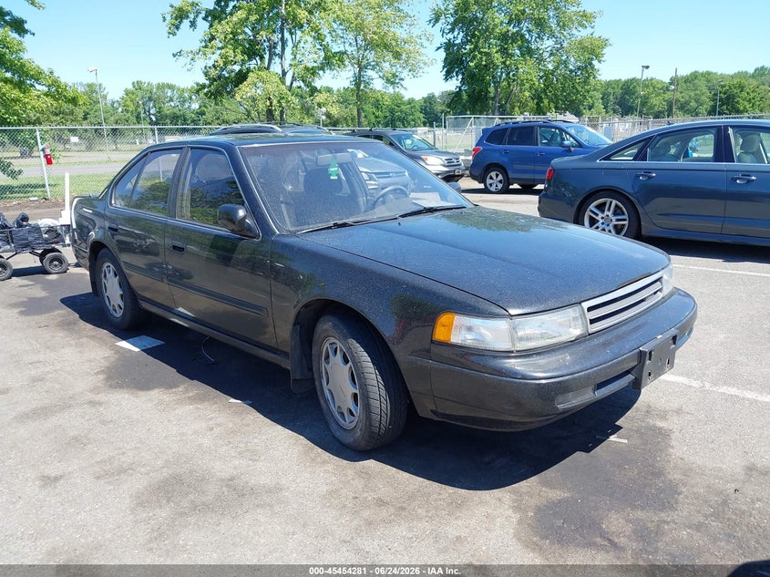 1990 Nissan Maxima VIN JN1HJ01P0LT448465 IAAI salvage auction — LEFT SIDE, Clear (New Jersey), sold $450 on 2026-07-13 (photo 1)