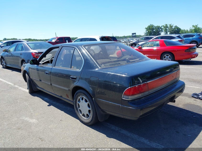 1990 Nissan Maxima VIN JN1HJ01P0LT448465 IAAI salvage auction — LEFT SIDE, Clear (New Jersey), sold $450 on 2026-07-13 (photo 3)