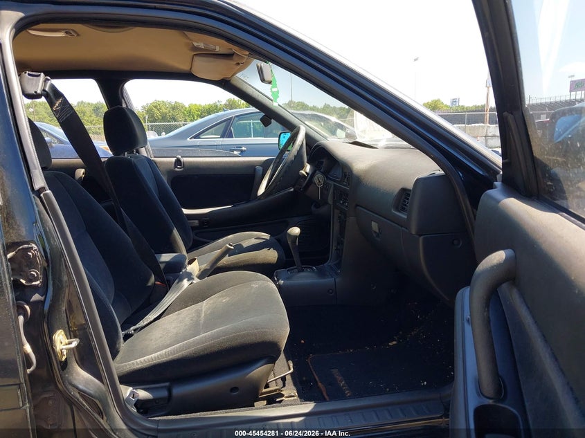1990 Nissan Maxima VIN JN1HJ01P0LT448465 IAAI salvage auction — LEFT SIDE, Clear (New Jersey), sold $450 on 2026-07-13 (photo 5)