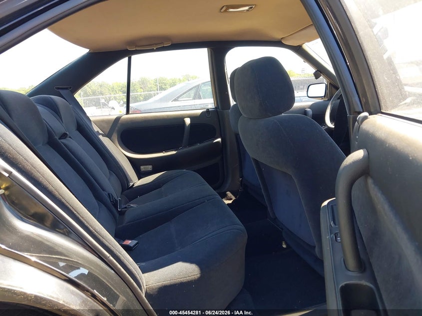 1990 Nissan Maxima VIN JN1HJ01P0LT448465 IAAI salvage auction — LEFT SIDE, Clear (New Jersey), sold $450 on 2026-07-13 (photo 8)