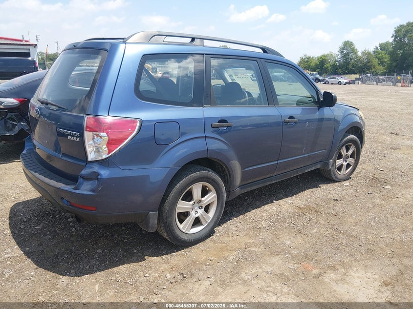 2011 Subaru Forester VIN JF2SHABC5BH762728 IAAI salvage auction — NORMAL WEAR, Original (Ohio), sold $350 on 2026-07-29 (photo 4)
