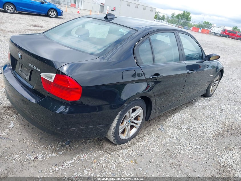 2008 BMW 3er VIN WBAVC93538K037856 IAAI salvage auction — NORMAL WEAR, Original (Ohio), sold $225 on 2026-07-28 (photo 4)