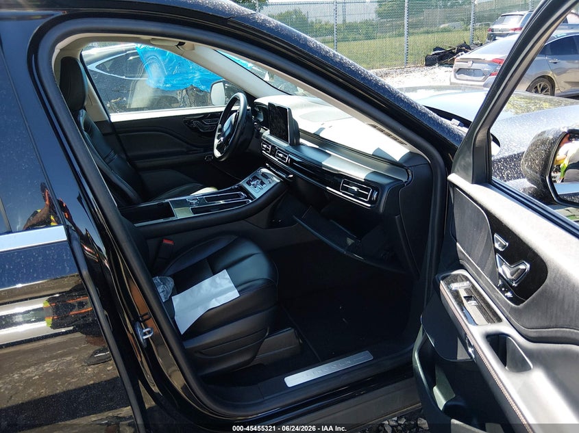 2022 Lincoln Aviator VIN 5LM5J0XC8NGL14652 IAAI salvage auction — FRONT END, Salvage Title, sold $6,000 on 2026-09-12 (photo 5)