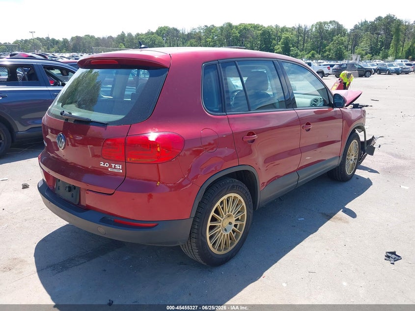 2012 Volkswagen Tiguan VIN WVGBV7AX1CW001380 IAAI salvage auction — FRONT END, Mv-907A (New York), sold $425 on 2026-08-04 (photo 4)